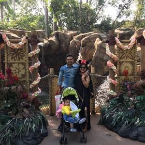 Meet your Posher, Vipul